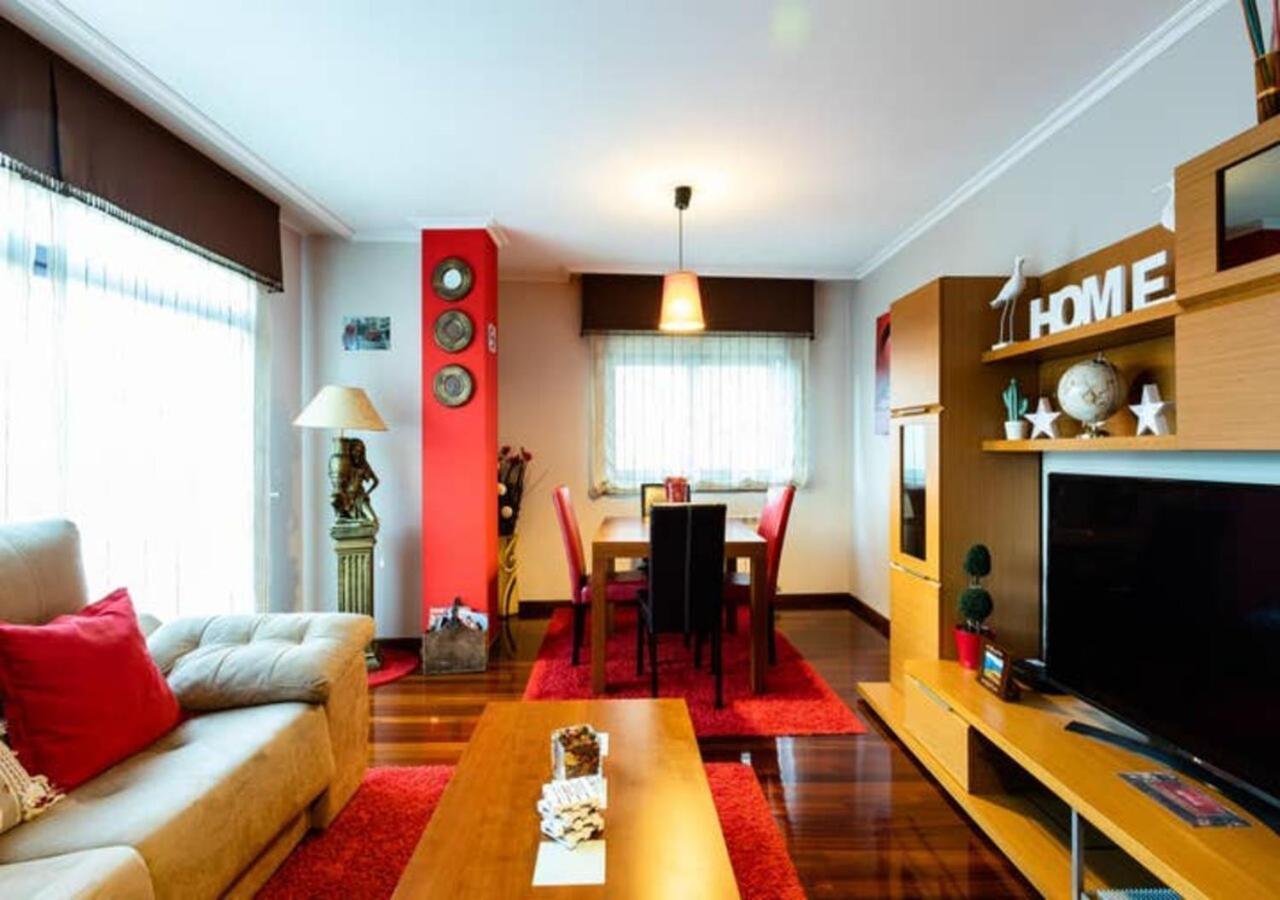 Apartamento Plaza Perillana Понтеареас Екстериор снимка