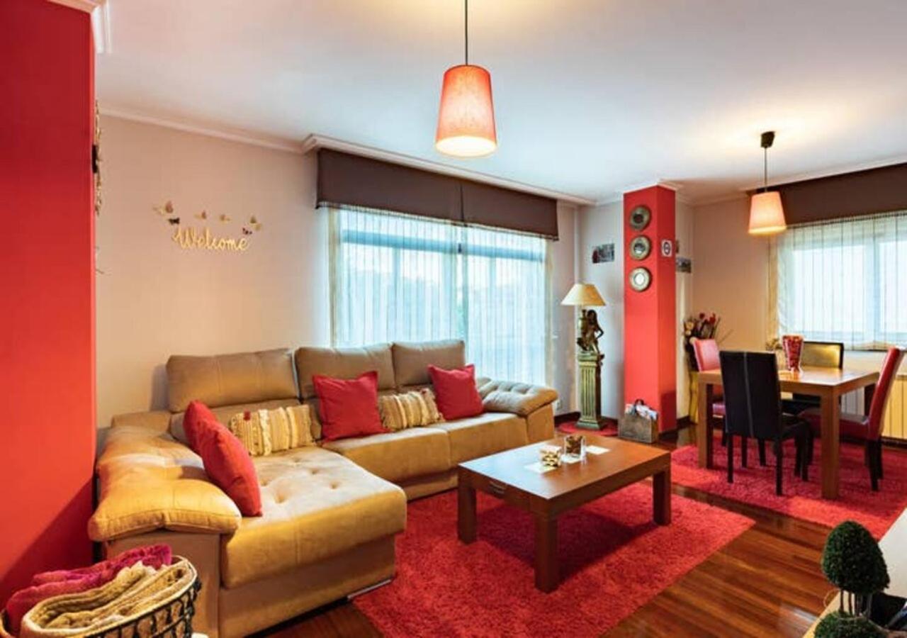 Apartamento Plaza Perillana Понтеареас Екстериор снимка