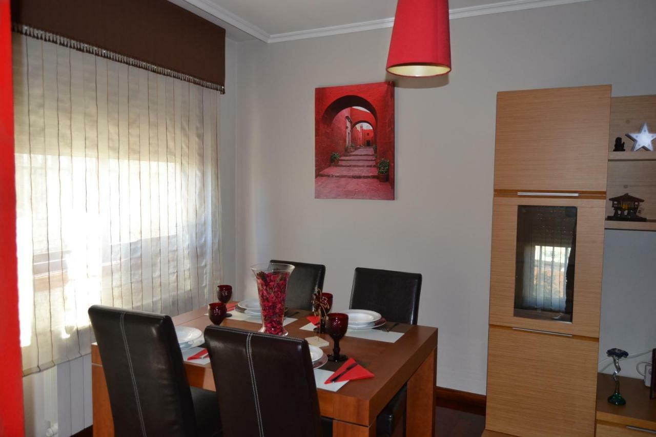 Apartamento Plaza Perillana Понтеареас Екстериор снимка
