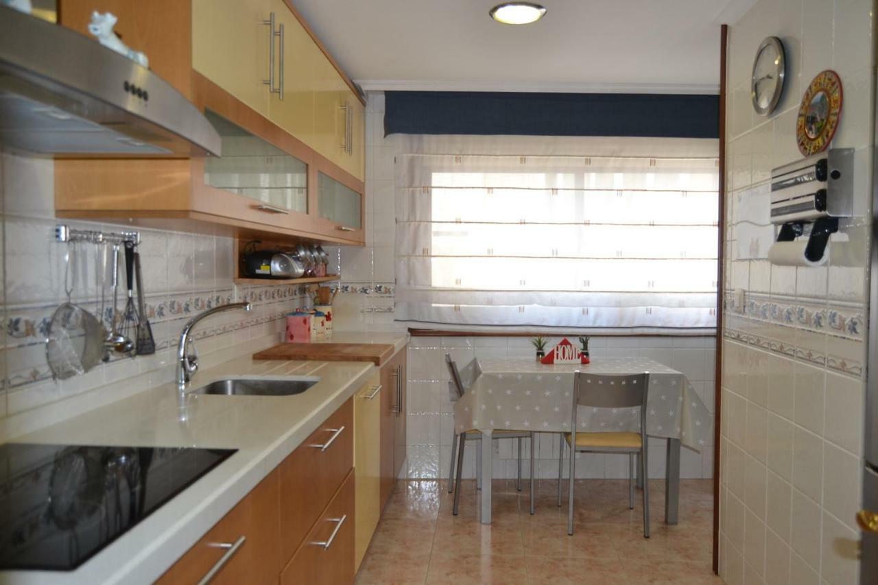 Apartamento Plaza Perillana Понтеареас Екстериор снимка